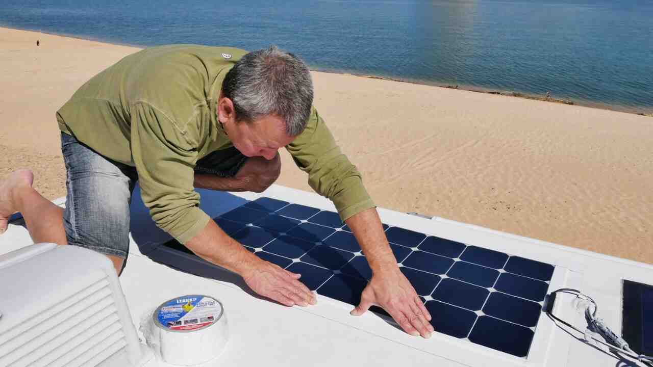 ¿Qué es un panel solar flexible?